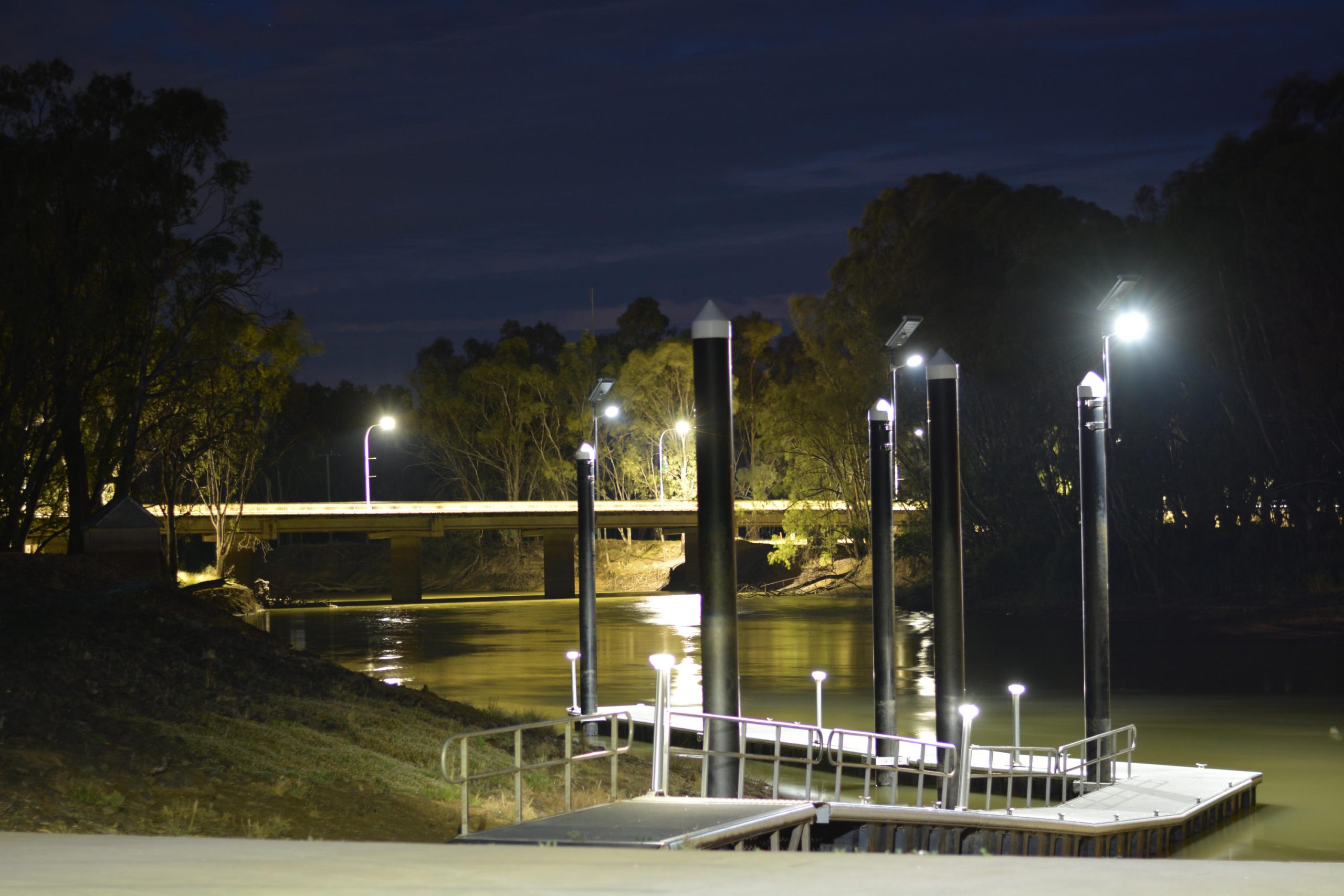 Fishing the Murrumbidgee River 